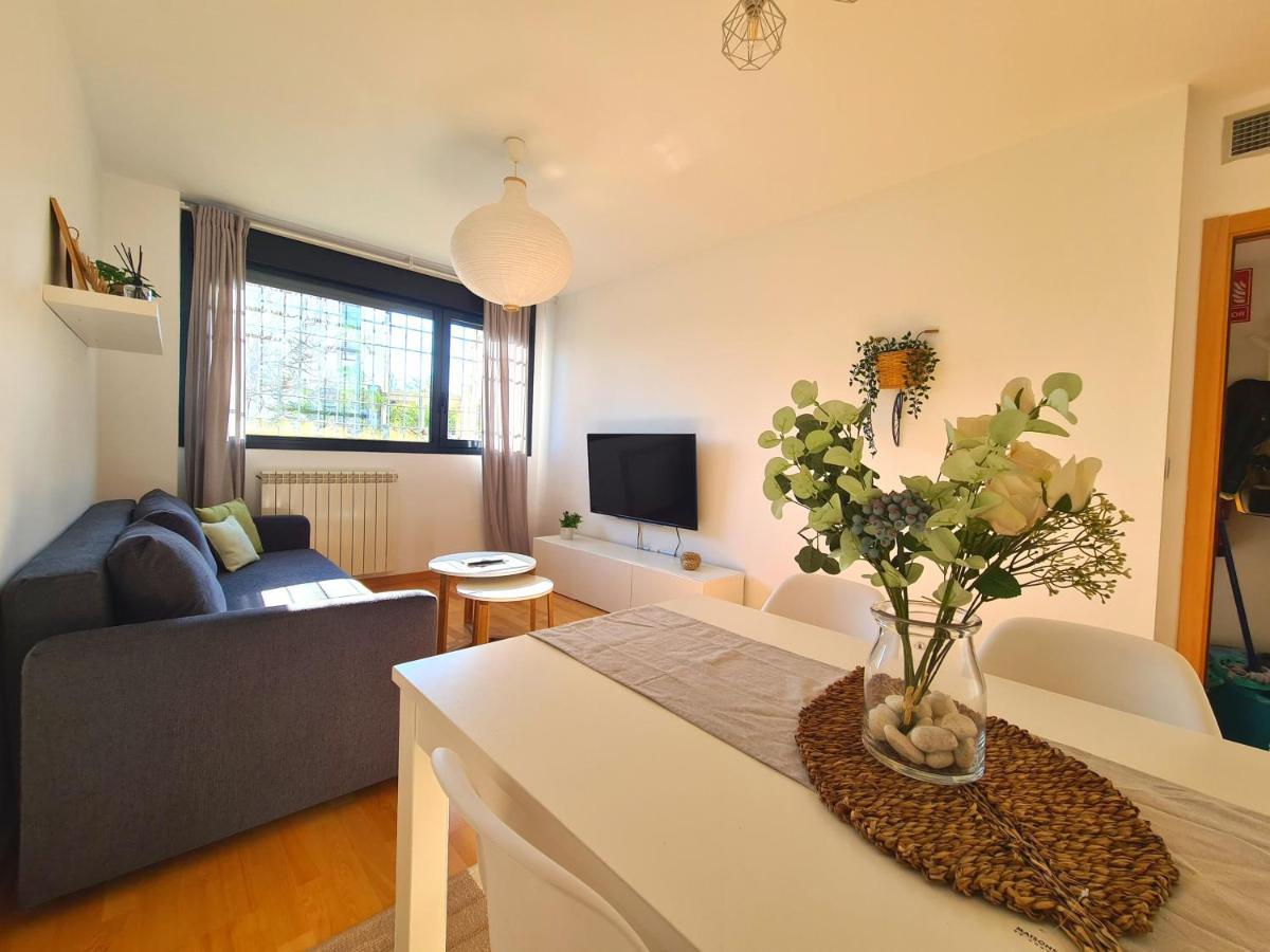 Apartamentos Dos Torres La Comarca - Jardín y parking privado gratis Zaragoza Exterior foto